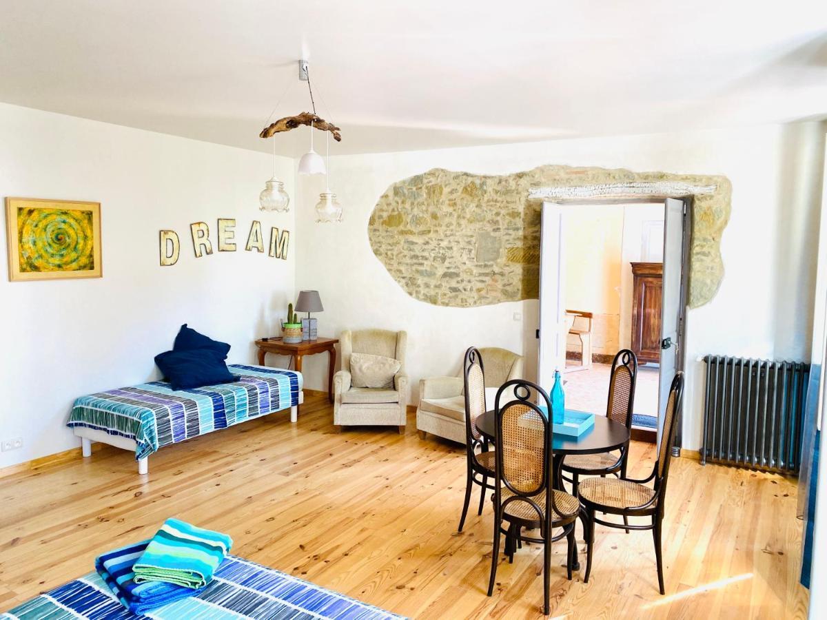 Chambres D'Hotes Domaine Saint-Joly Lasbordes Eksteriør bilde