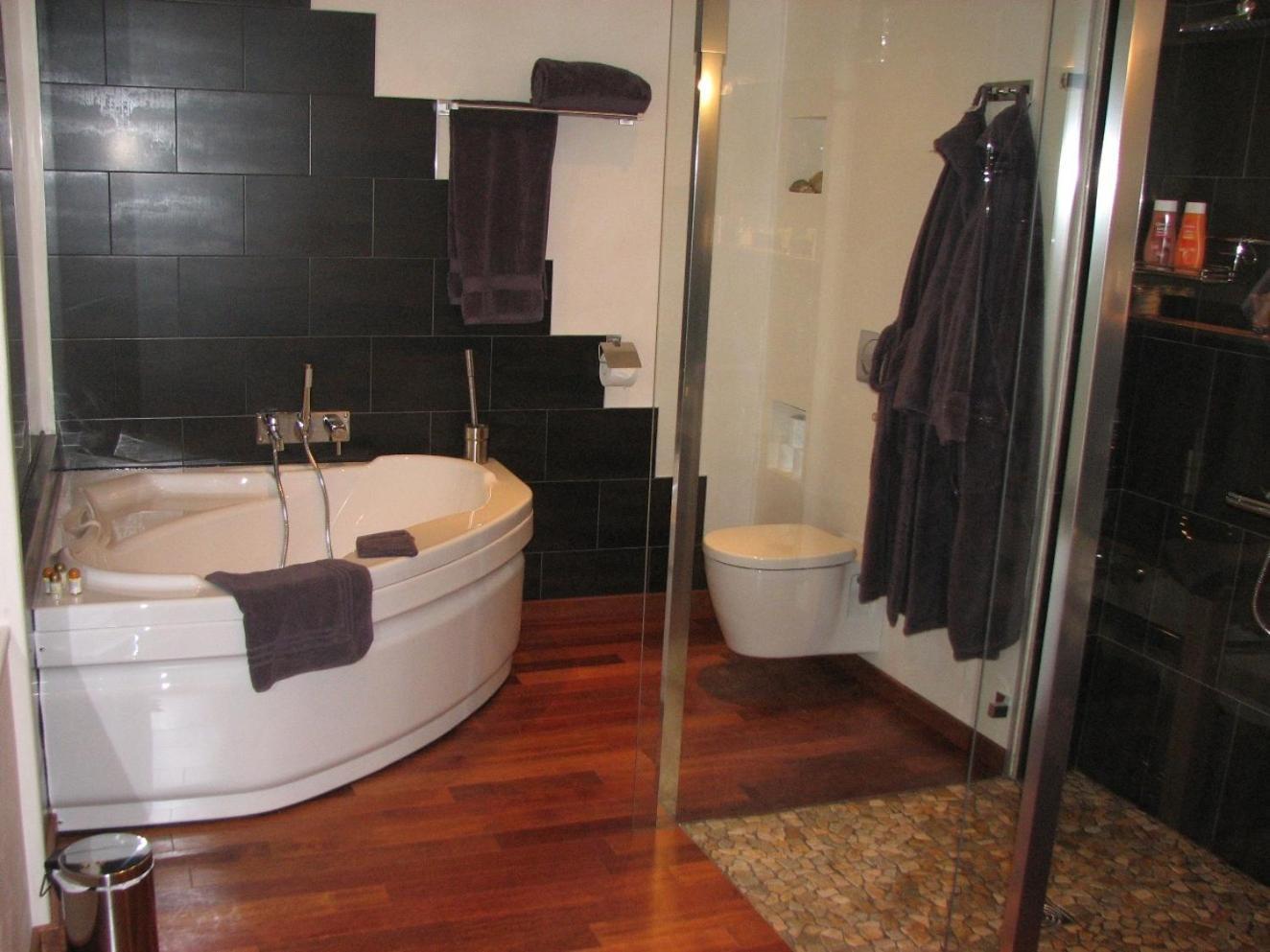 Chambres D'Hotes Domaine Saint-Joly Lasbordes Eksteriør bilde